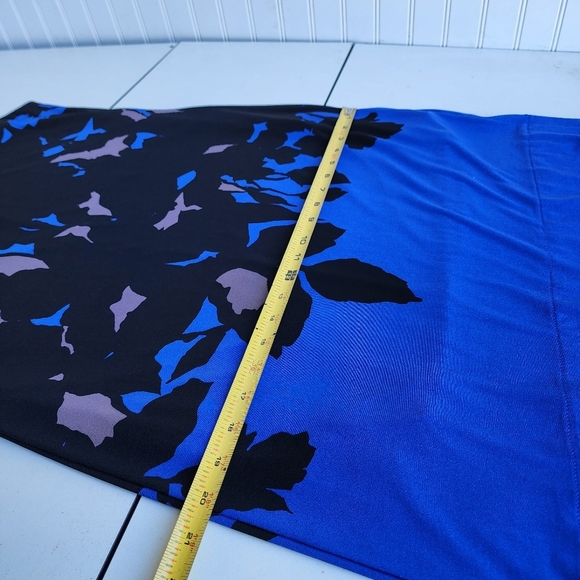 Just Taylor Blue Black Tan Tropical Floral Halter Knee Leghth Tie Back Dress 8 - Picture 10 of 13